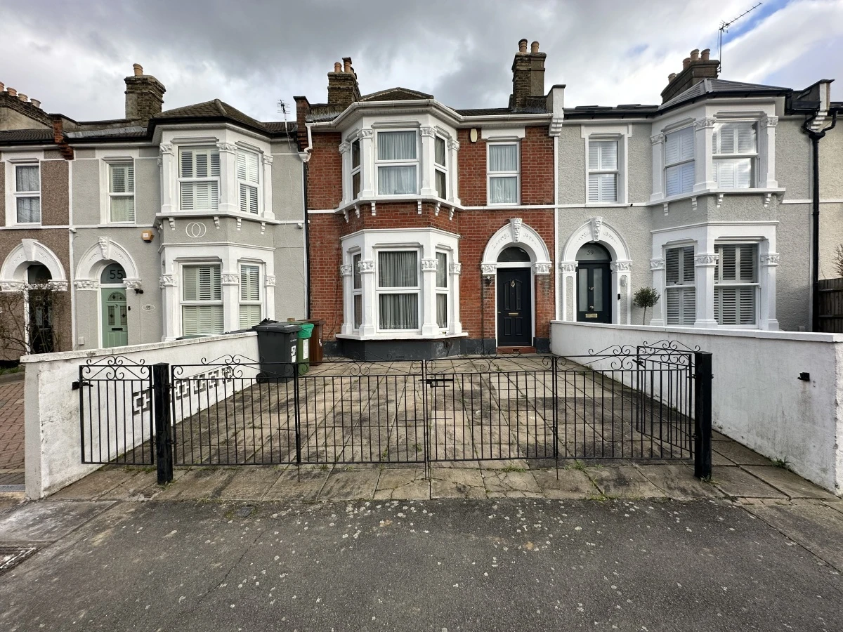 ARTES London Gets Full Planning Permission for Household Development in SE-London