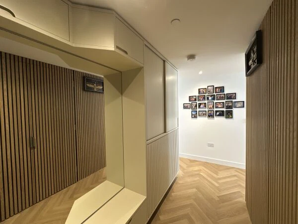 https://drive.arteslondon.com/2026/07/_cache/5127ae48b7d76fdbc33c077589ffbf24_a0a924135ac372951de9f5b50c5ee9d9.jpg.webp
