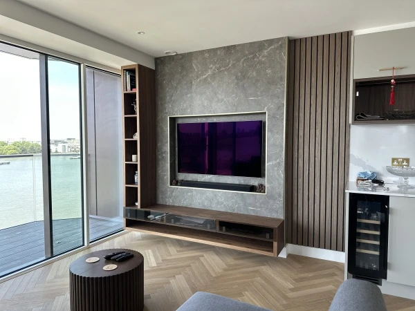 https://drive.arteslondon.com/2026/07/_cache/edf5eb7ece2e6ec919f7707f01a40926_40d5c355b78464eac3aed035c067554f.JPG.webp
